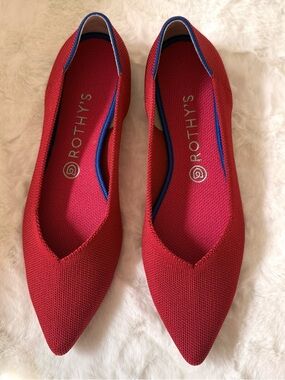 Rothy's Red Pointed Knit Flats with Blue Trim Size 9.5